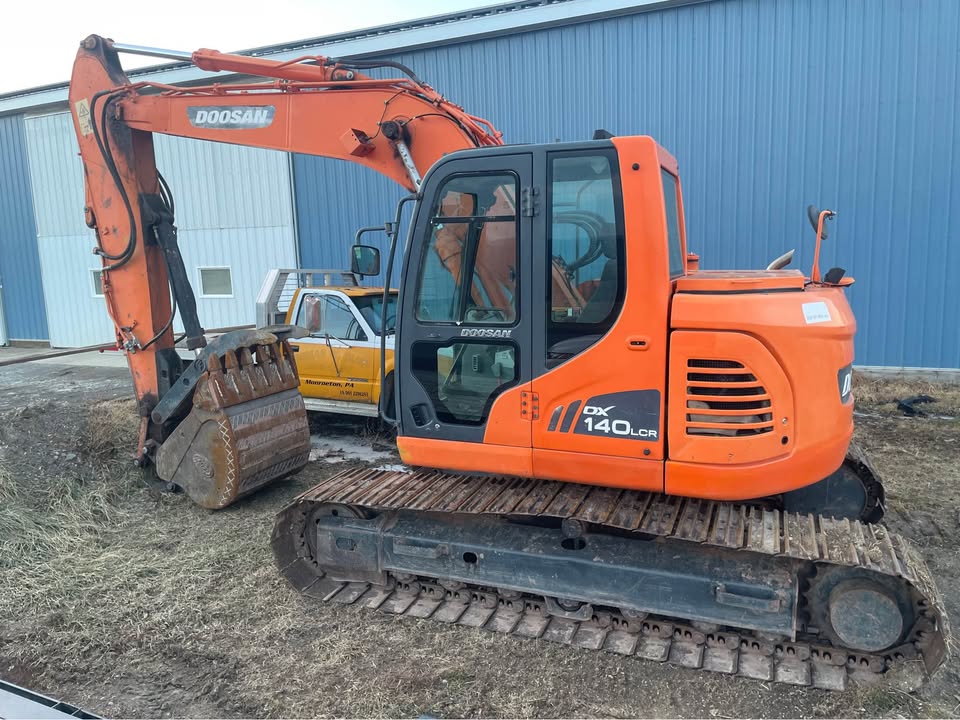 Used Doosan DX140 LCR Excavator In Guyana