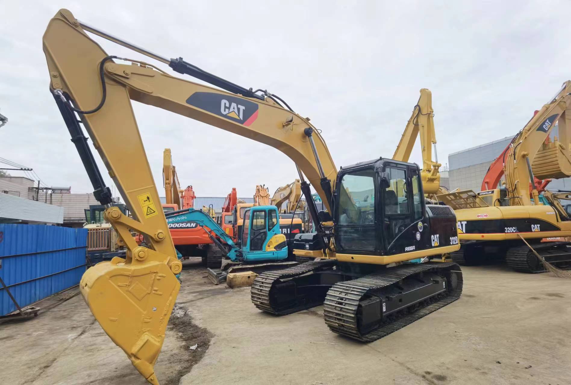 Used CAT 312D Excavator In Shanghai,China
