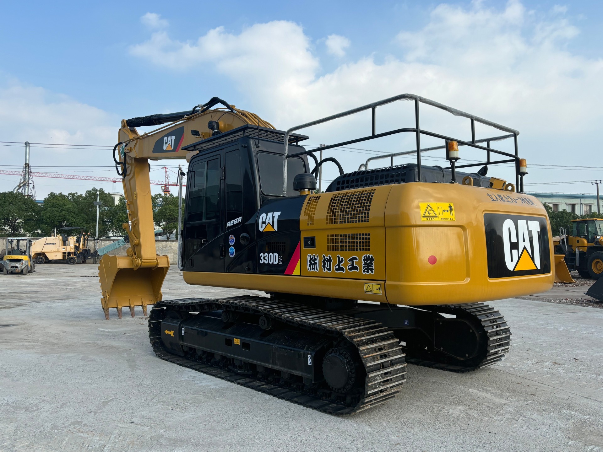 Used CAT 330D2 Excavator In Shanghai,China