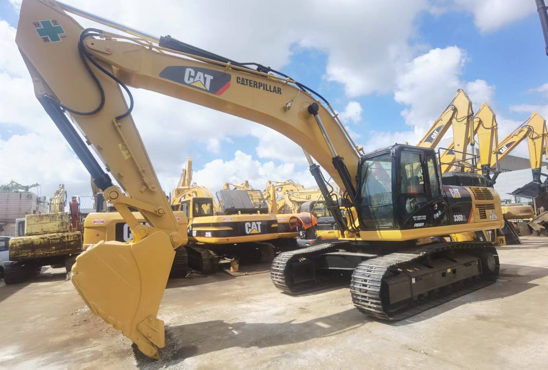 Used CAT 336D2L Excavator In Shanghai,China