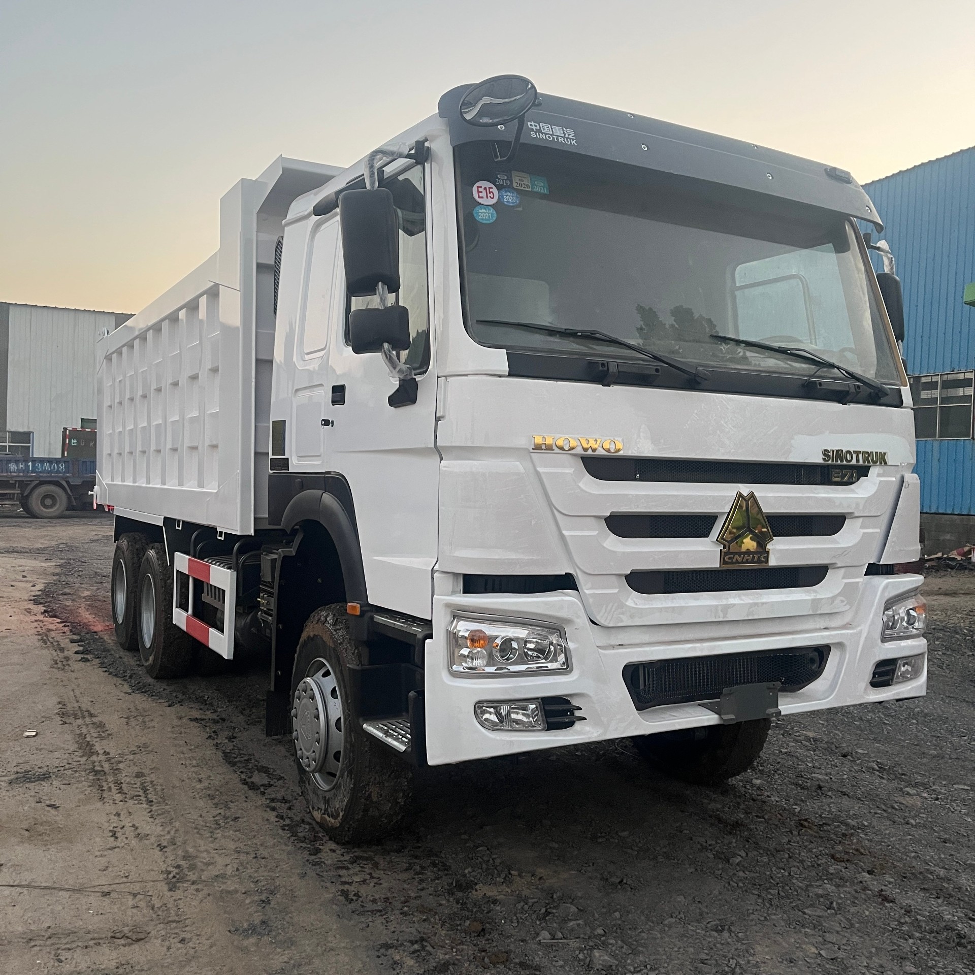 Used Howo 371 Truck In Shanghai,China